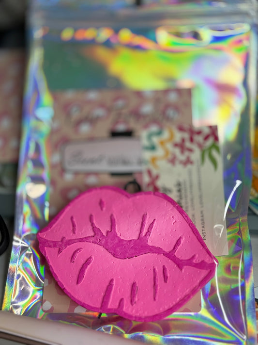 Lips car freshie
